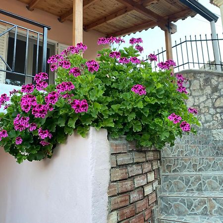 Вилла Gkoros House Old Town Химара Экстерьер фото